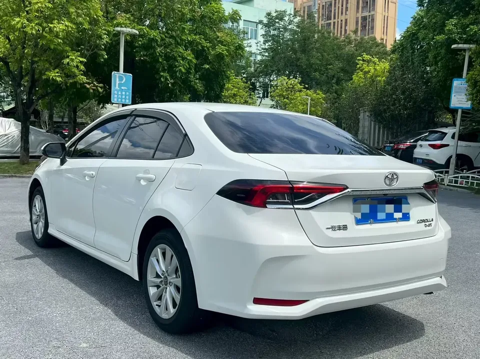 Toyota Corolla Corolla 2023 1.2T S-CVT Pioneer Edition 2023 — thumbnail 4