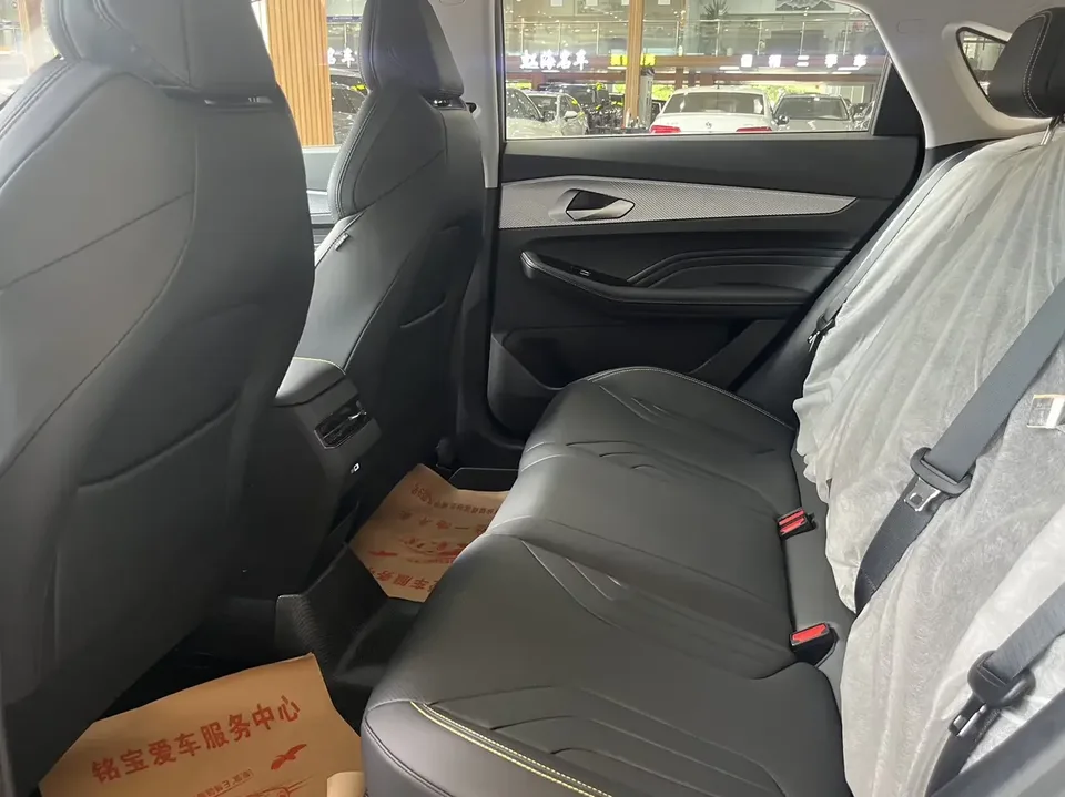Geely Binrui Binrui 2024 Binrui COOL 1.5T DCT Champion Edition 2025 — thumbnail 3