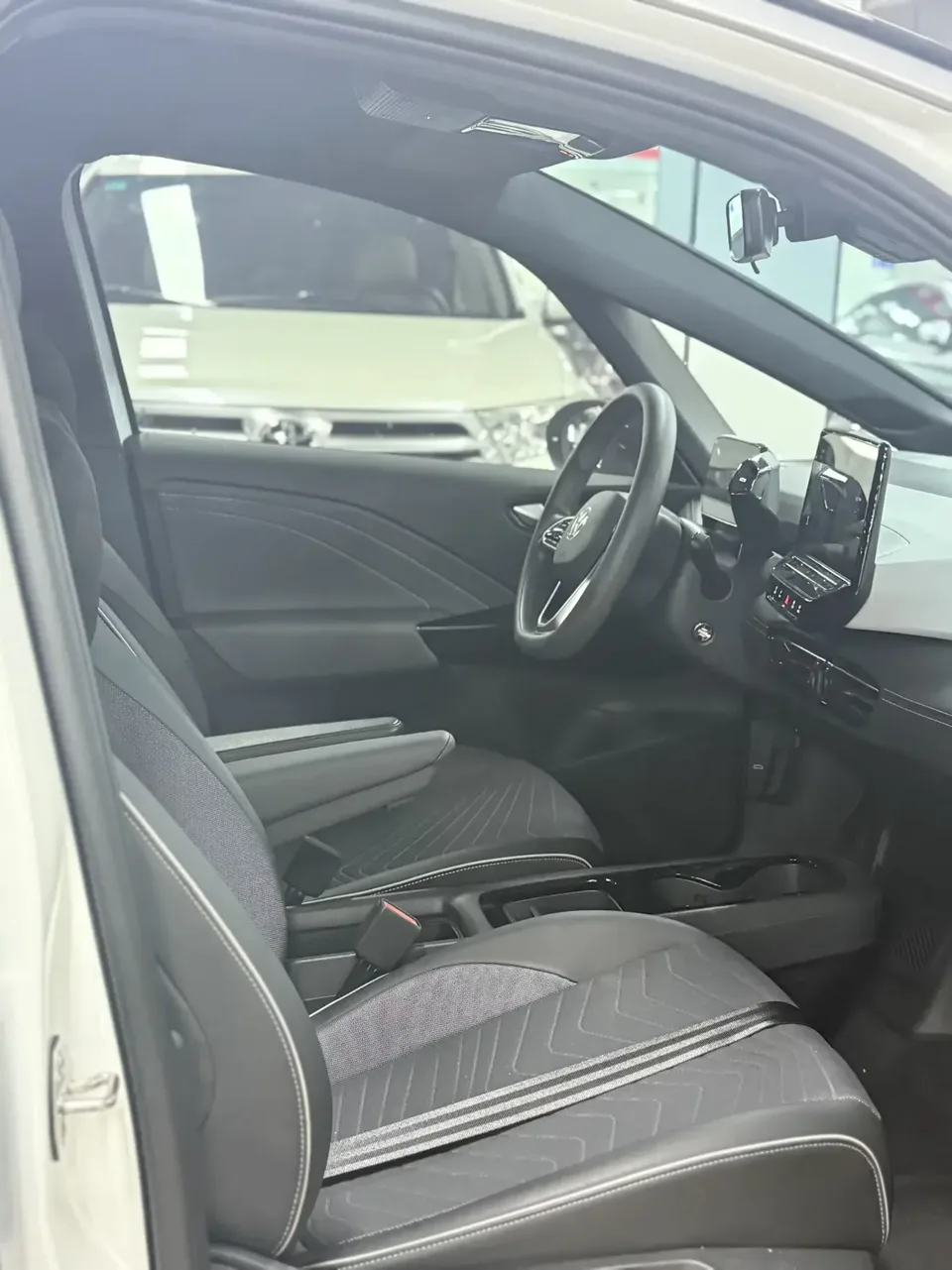 Volkswagen ID.3 Volkswagen ID.3 2024 Pure Smart Edition 2024 — thumbnail 3
