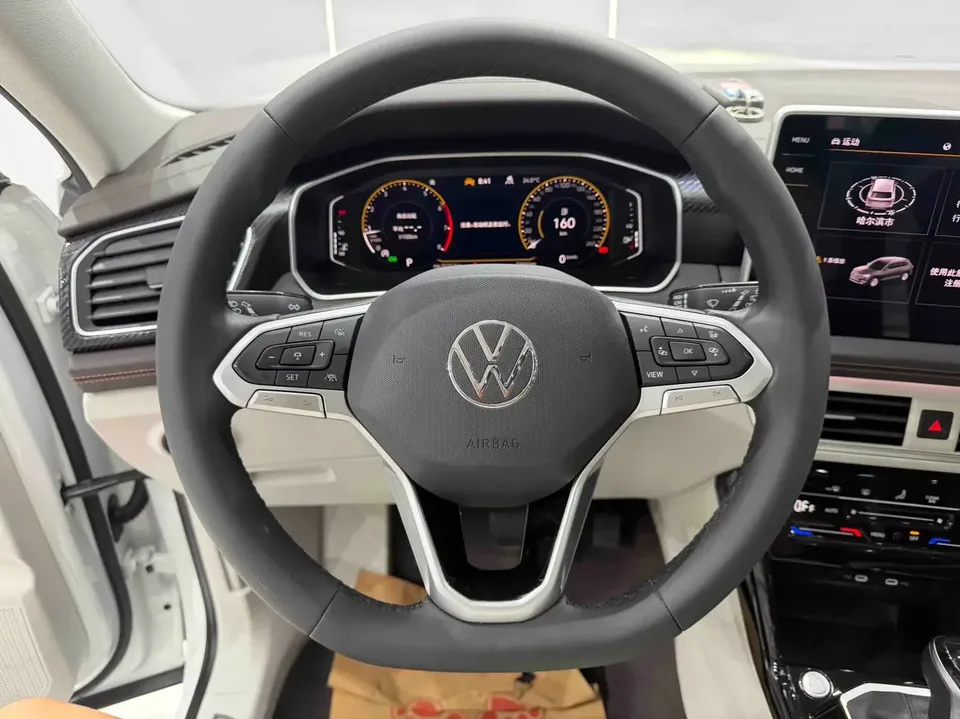 Volkswagen Tayron Tanyue 2023 280TSI 2WD Luxury Plus Advanced Edition 2023 — thumbnail 5