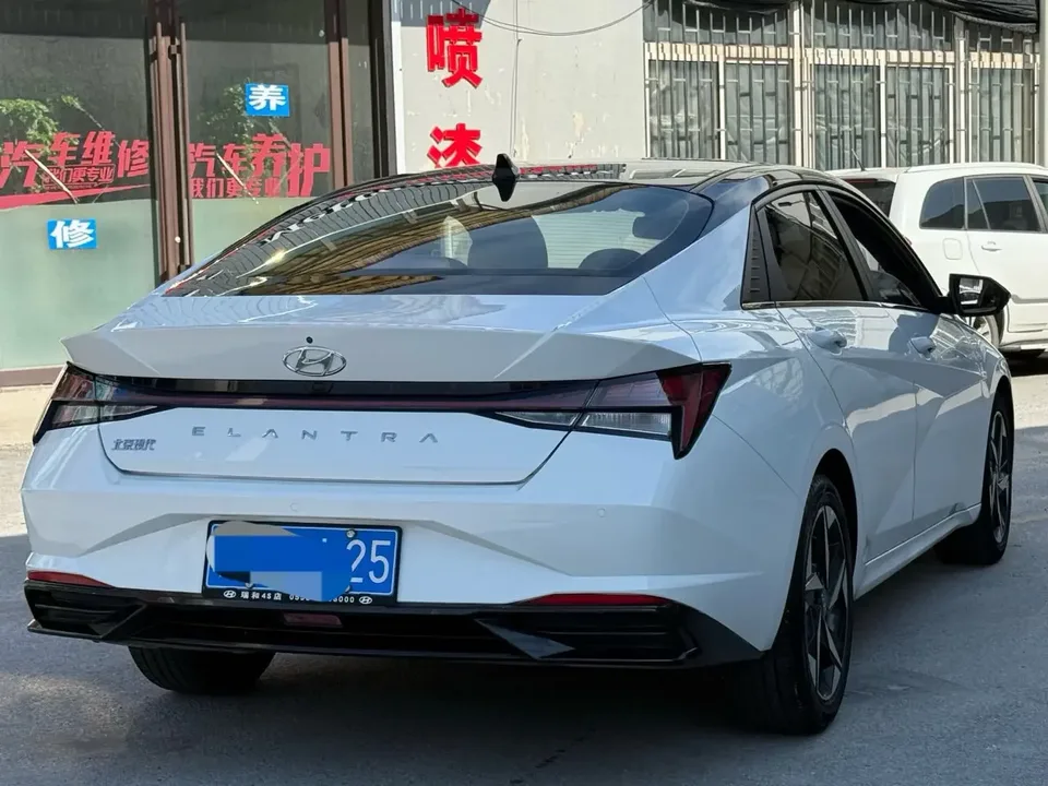 Hyundai Elantra Elantra 2022 1.5L CVT LUX Premium Edition 2022 — thumbnail 2