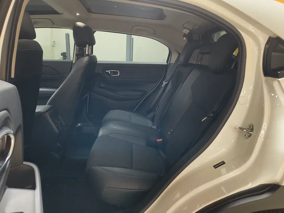 Honda VEZEL Binzhi 2023 1.5L CVT Technology Edition 2024 — миниатюра 3