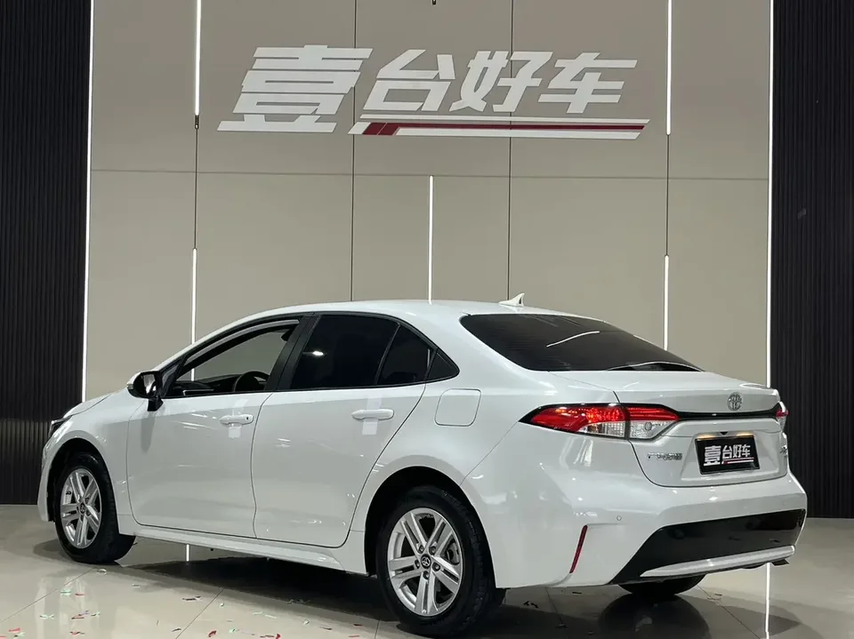 Toyota Levin Lei Ling 2021 185T CVT Deluxe Edition 2022 — thumbnail 4