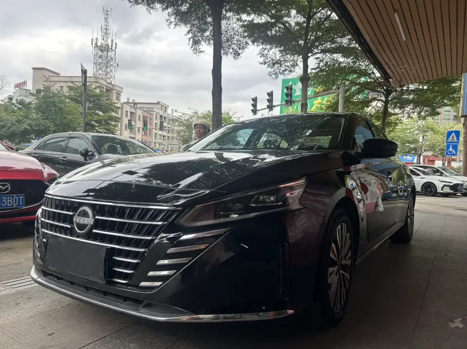 Nissan Altima Sound of nature 2022 2.0L XE Pure Edition 2023 — photo 1, buy with delivery to Moscow