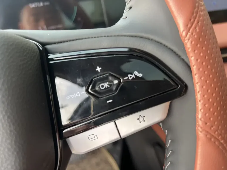 Changan CS75PLUS Changan CS75 PLUS 2025 Third Generation Champion Edition 1.5T Automatic Elite 2025 — thumbnail 3