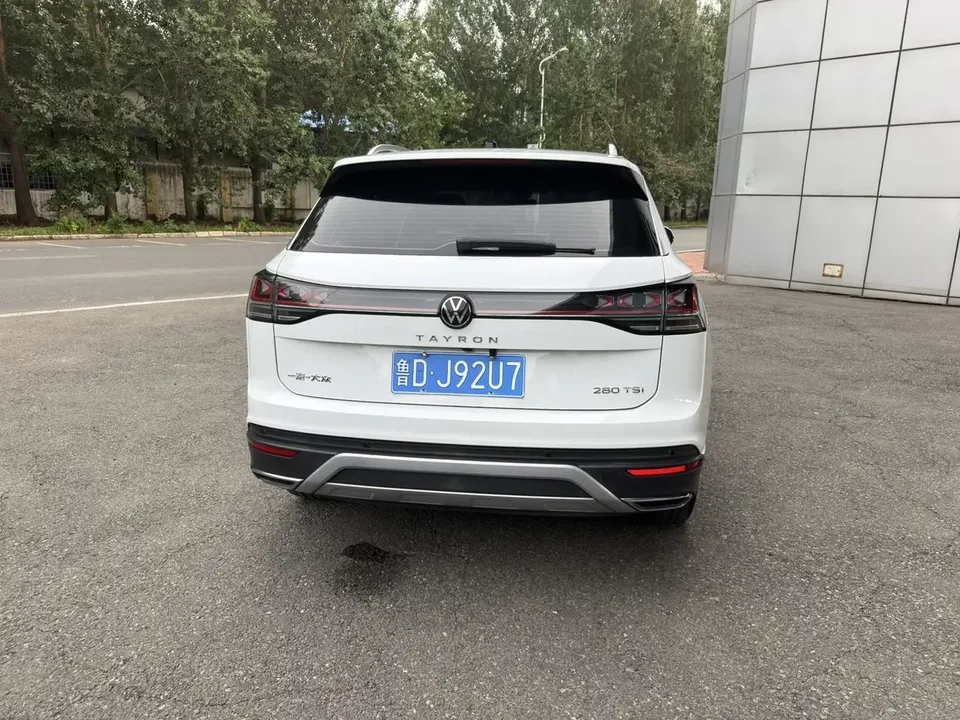Volkswagen Tayron Tanyue 2023 280TSI 2WD Luxury Plus Advanced Edition 2022 — thumbnail 2