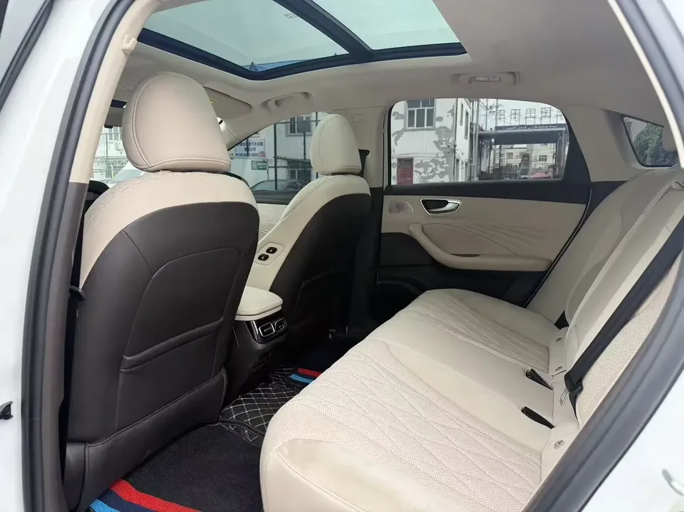 Roewe D7 DMH Roewe D7 DMH 2023 125 Ultimate 2024 — thumbnail 3
