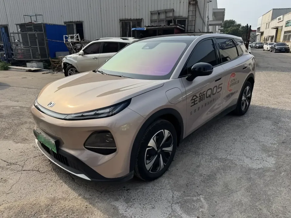 Changan Qiyuan Q05 Changan Qiyuan Q05 2026 506 Max 2025 — photo 1, buy with delivery to Moscow