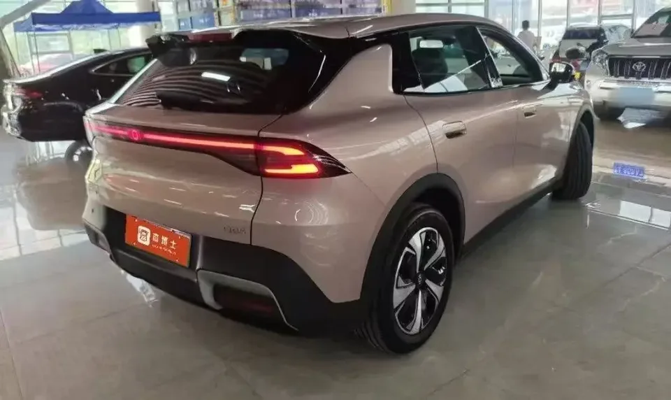 Changan Qiyuan Q05 Changan Qiyuan Q05 2026 506 Max+ 2025 — thumbnail 4