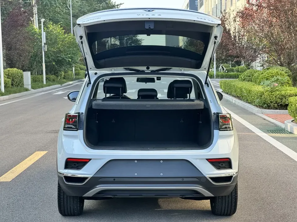 Volkswagen T-Roc TANG 2023 280TSI DSG Time Edition 2023 — thumbnail 5