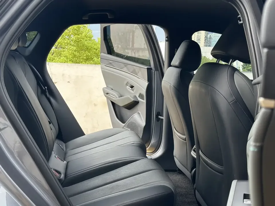 BYD Qin L DM Qin L DM 2025 Intelligent Driving Edition DM-i 80KM Leading Edition 2025 — thumbnail 4