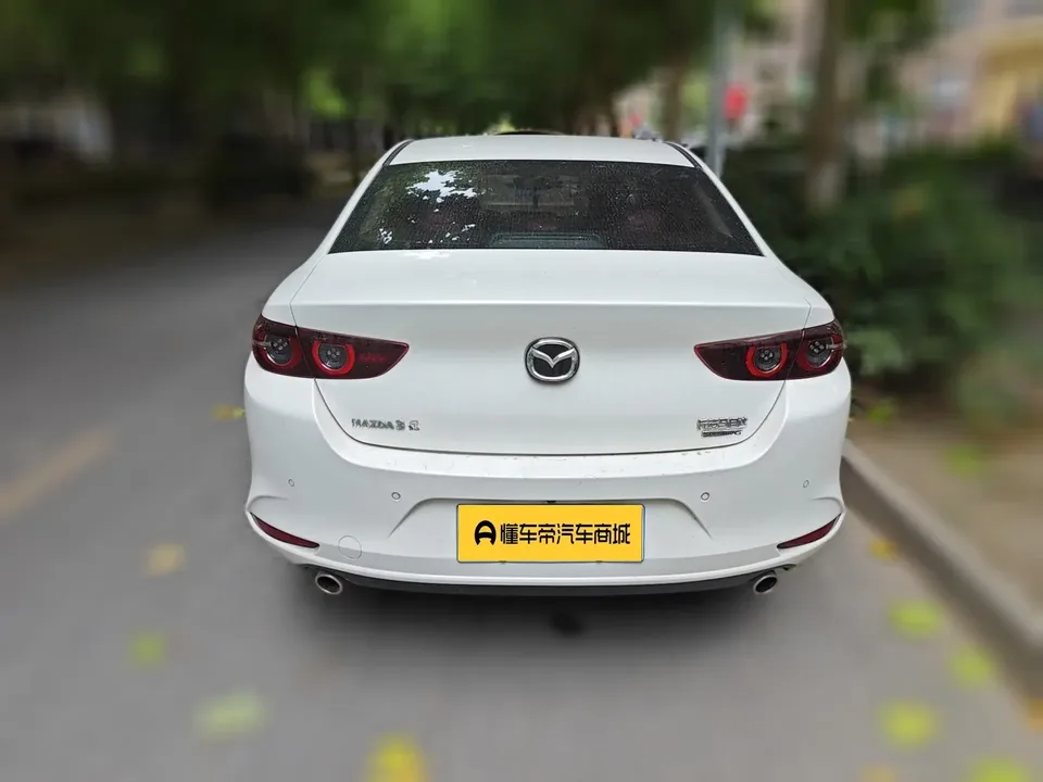 Mazda Axela Mazda3 Angkesela 2023 2.0L Automatic Quality Edition 2023 — thumbnail 2