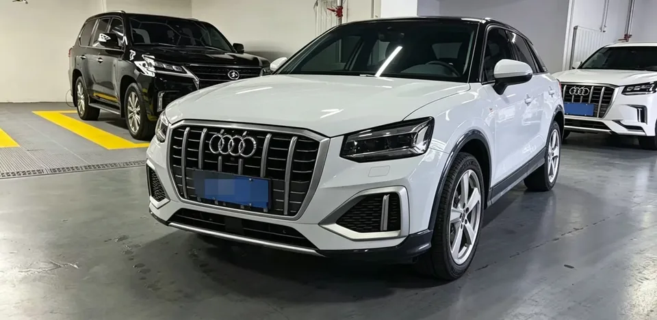 Audi Q2L Audi Q2L 2022 35 TFSI Progressive Elegance 2022 — photo 1, buy with delivery to Moscow