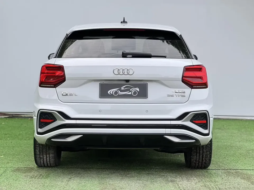 Audi Q2L Audi Q2L 2022 35 TFSI Progressive Dynamic 2022 — thumbnail 2