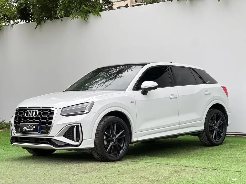 Audi Q2L Audi Q2L 2022 35 TFSI Progressive Dynamic 2022 — фото 1, купить с доставкой в Москву