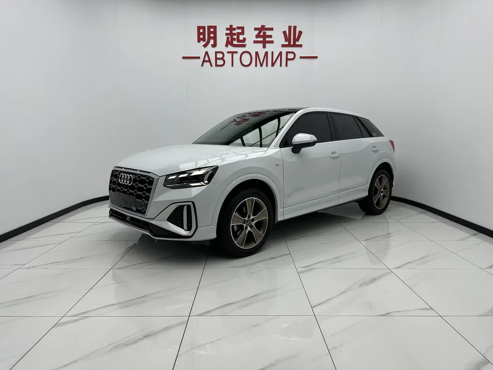 Audi Q2L Audi Q2L 2022 35 TFSI Stylish Dynamic 2022 — photo 1, buy with delivery to Moscow