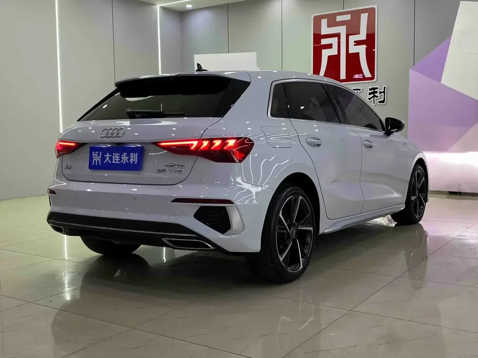 Audi A3 Audi A3 2022 Sportback 35 TFSI Stylish and sporty 2022 — thumbnail 2