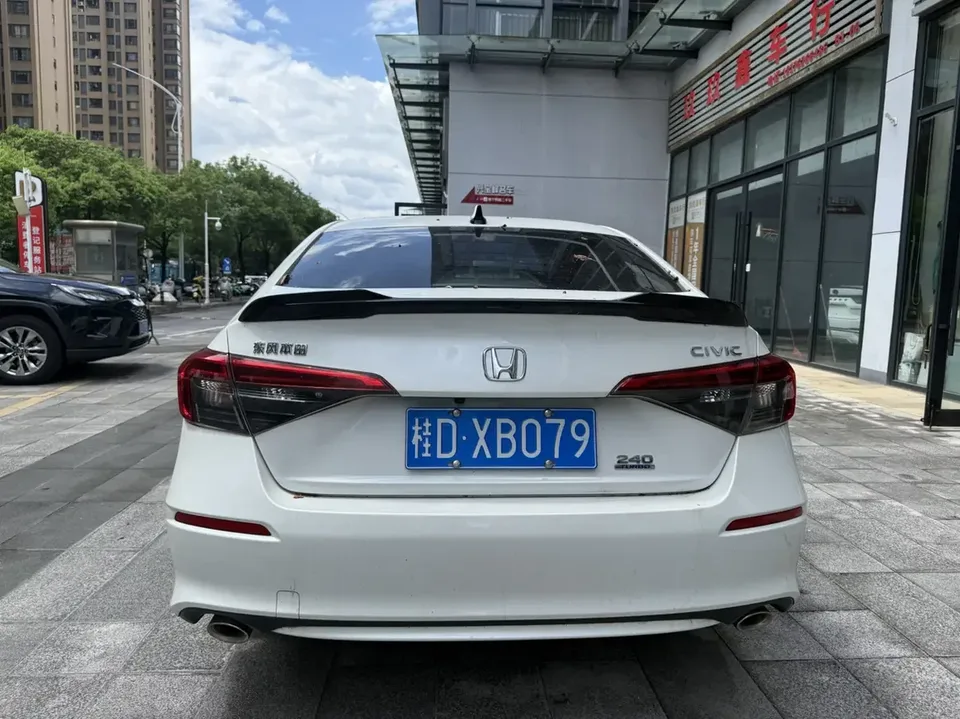 Honda CIVIC Civic 2022 240TURBO CVT Fuel Edition 2024 — thumbnail 2