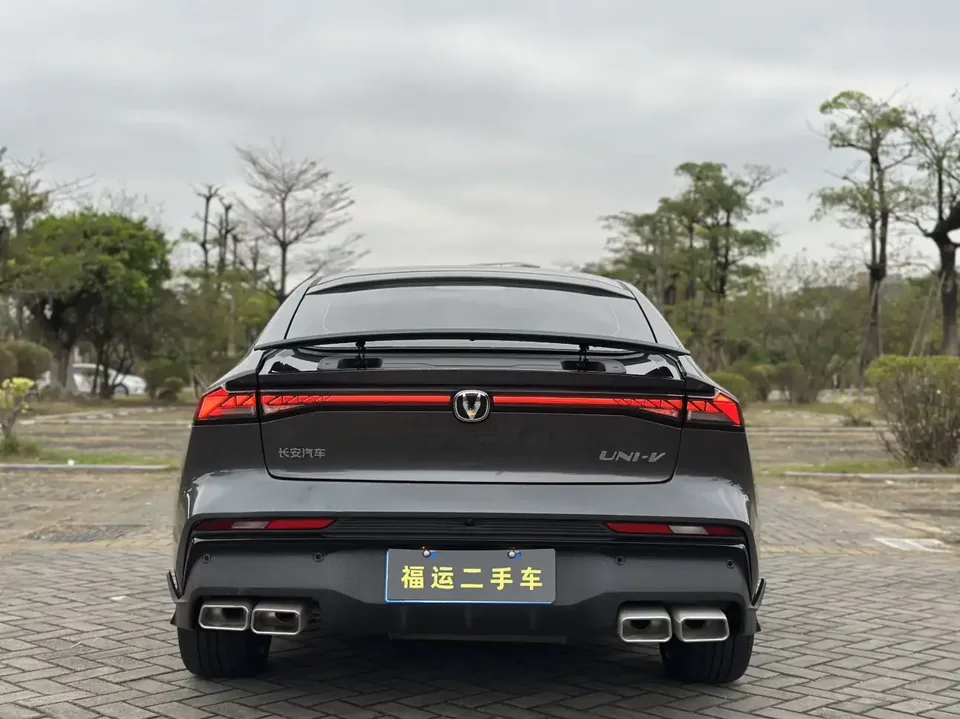 Changan UNI-V Changan UNI-V 2024 1.5T Premium Sports 2025 — thumbnail 5