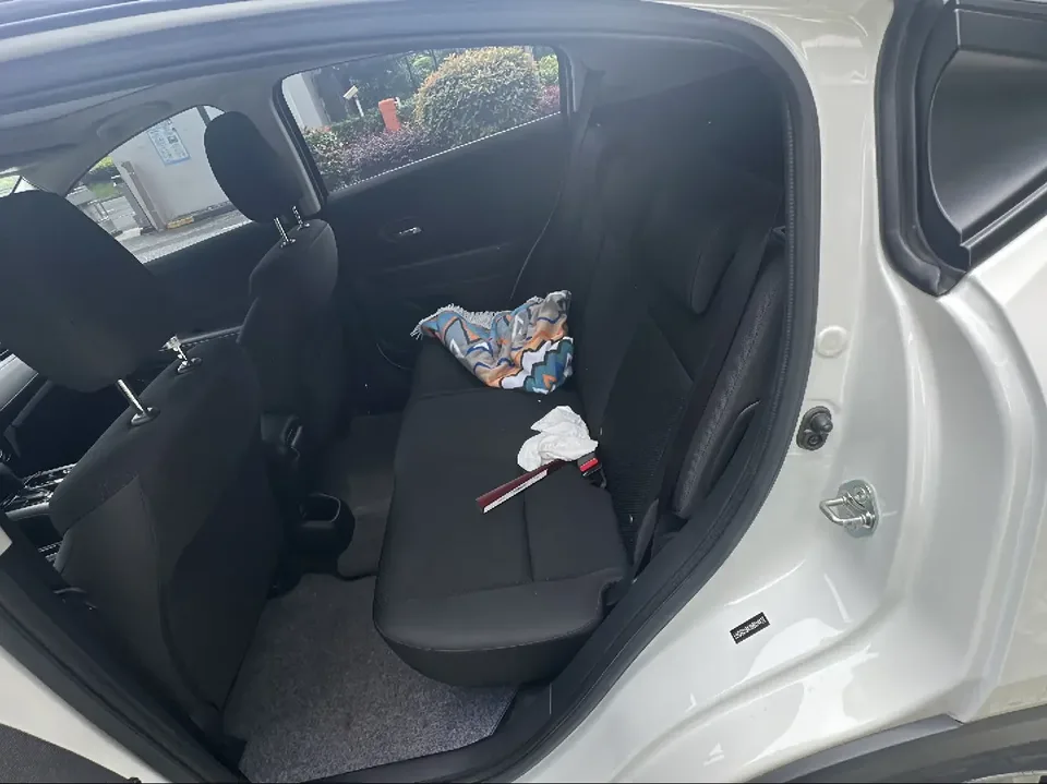 Honda VEZEL Binzhi 2020 1.5L CVT Elite Edition 2022 — thumbnail 3