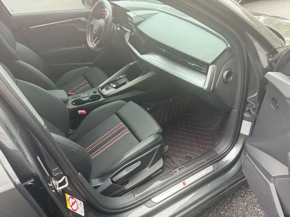 Audi A3 Audi A3 2022 Sportback 35 TFSI Stylish and sporty 2022 — thumbnail 3