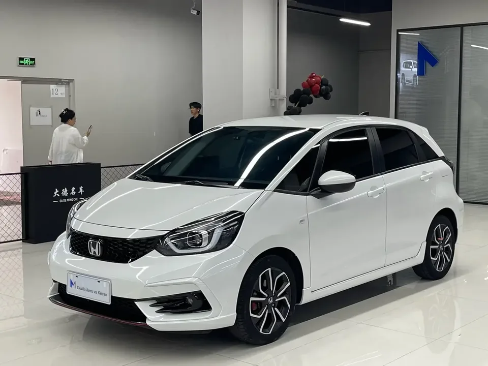 Honda LIFE HONDA LIFE 2023 1.5L CVT SPORT Heart Edition 2022 — photo 1, buy with delivery to Moscow