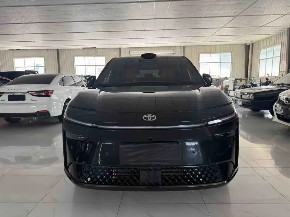 Toyota Bozhi 3X Bozhi 3X 2025 520 Pro LiDAR Edition 2025 — photo 1, buy with delivery to Moscow