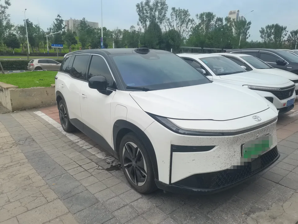 Toyota Bozhi 3X Bozhi 3X 2025 520 Pro LiDAR Edition 2025 — thumbnail 3