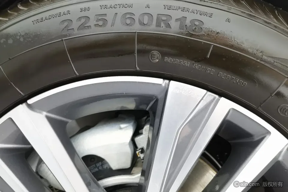 BYD Song Pro DM Song Pro DM 2022 DM-i 51km Premium 2022 — thumbnail 3