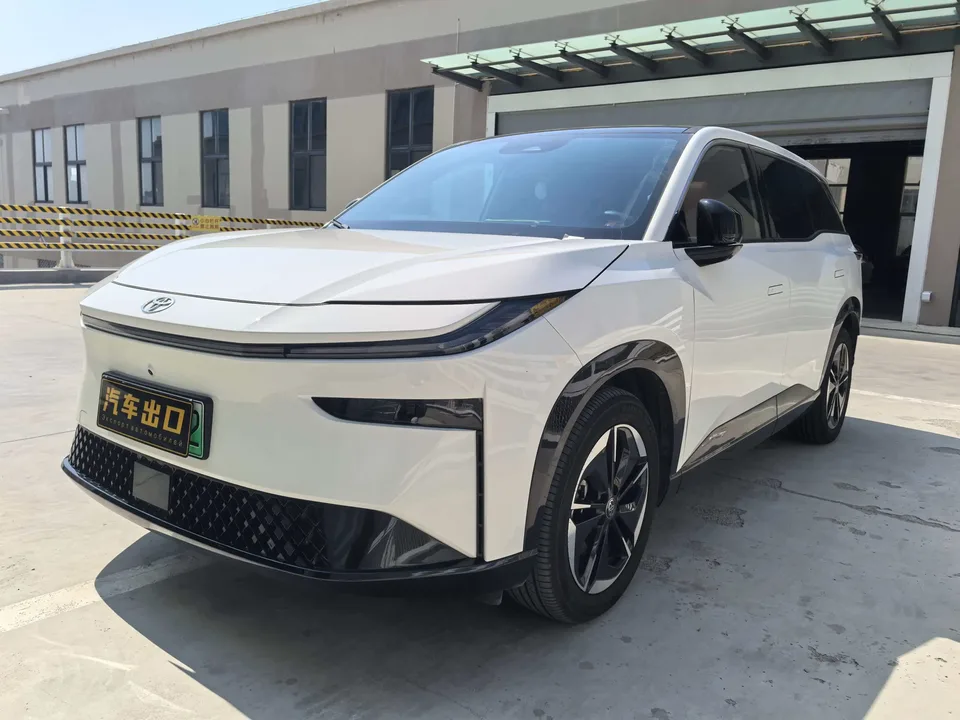 Toyota Bozhi 3X Bozhi 3X 2025 520 Pro+ 2025 — photo 1, buy with delivery to Moscow