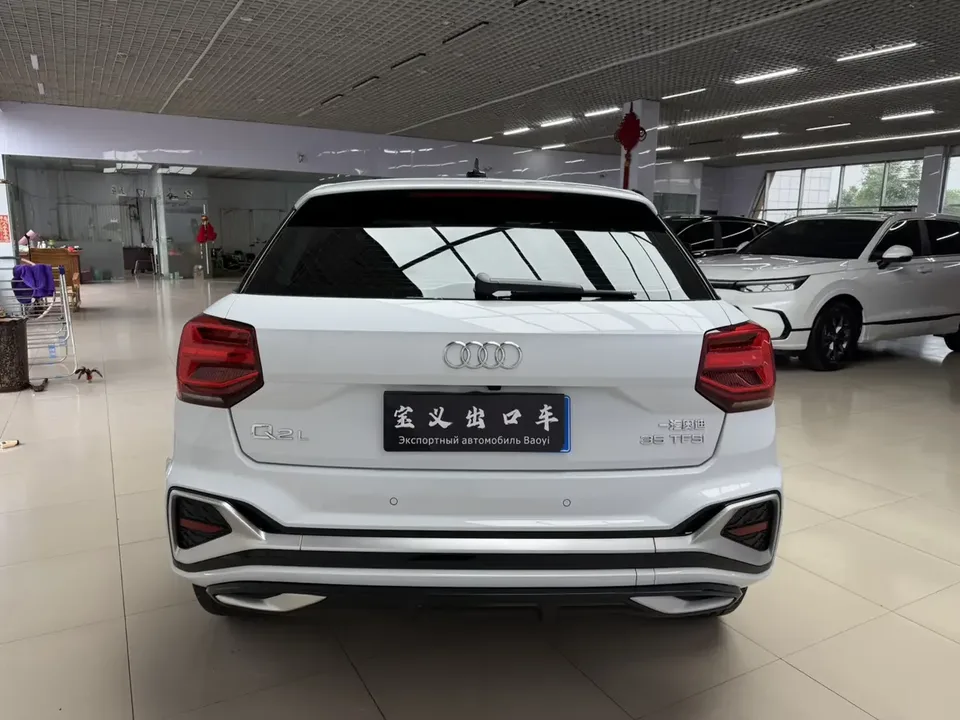 Audi Q2L Audi Q2L 2022 35 TFSI Stylish Dynamic 2023 — thumbnail 2