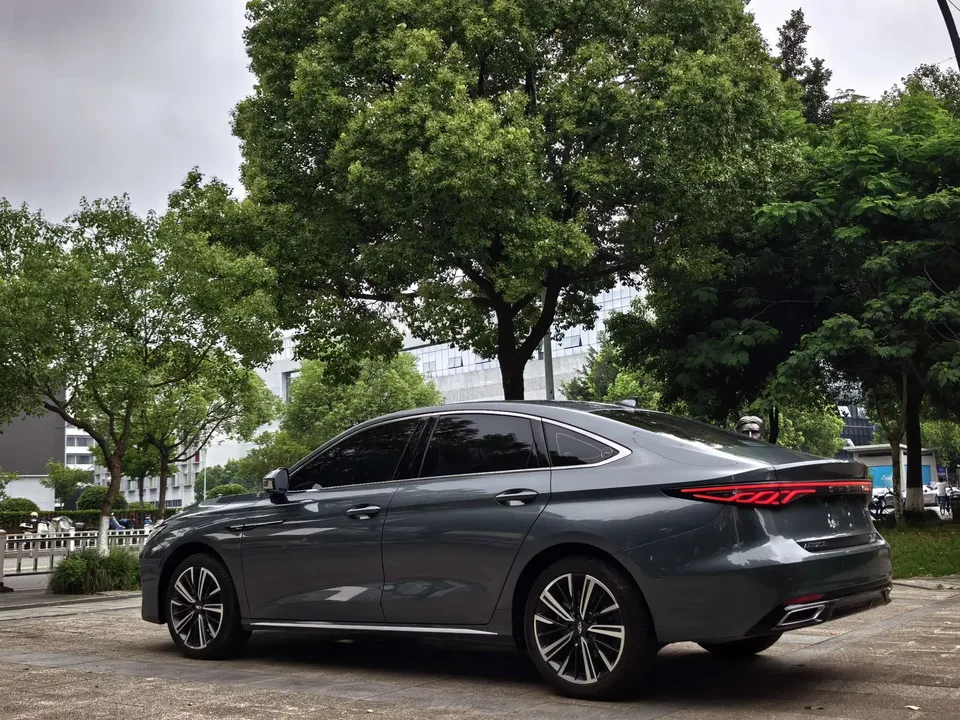 Chery Arrizo 8 PRO Arrizo 8 PRO 2025 1.6T DCT Luxury Model 2025 — thumbnail 2