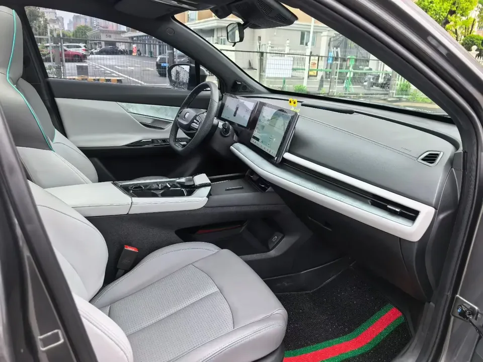 Changan UNI-T Changan UNI-T 2022 1.5T Premium 2023 — thumbnail 3