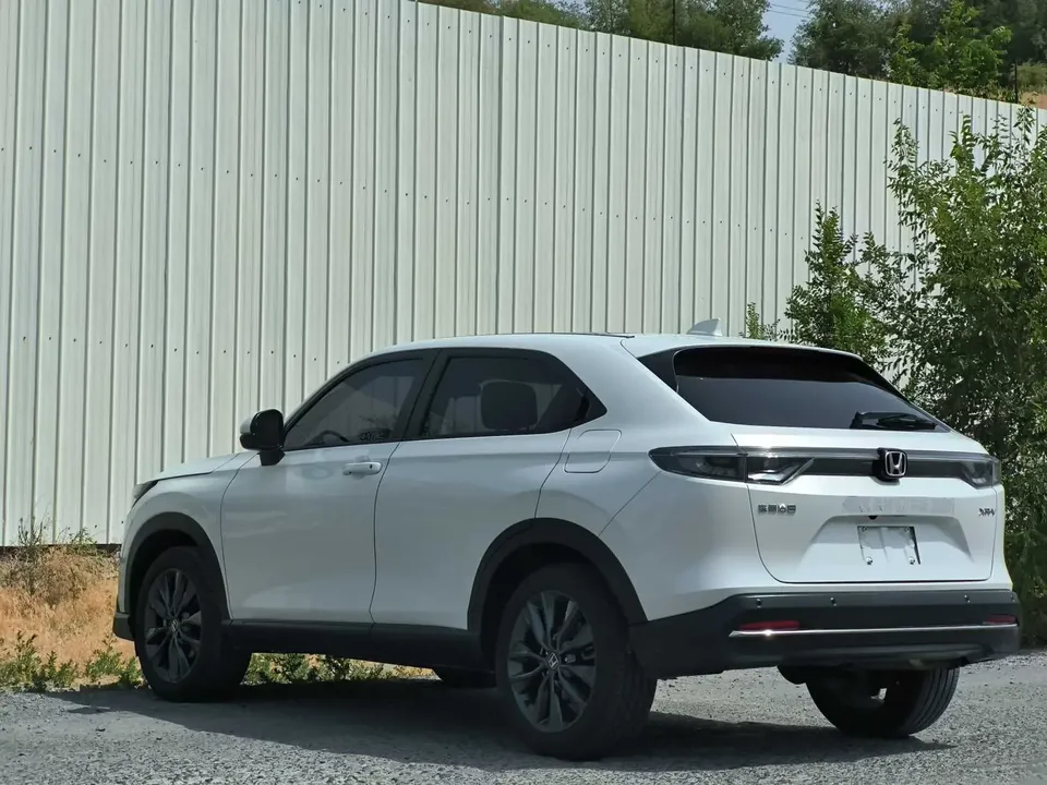 Honda WR-V HondaXR-V 2024 1.5L CVT Passion Edition 2025 — thumbnail 4