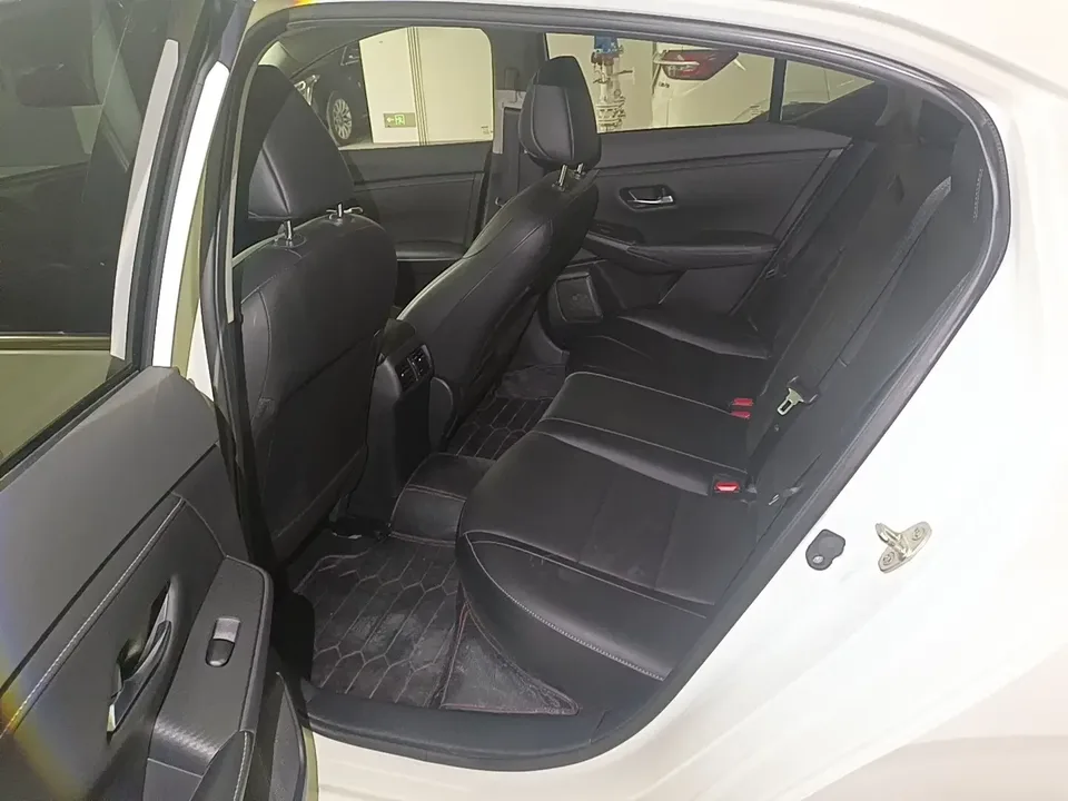 Nissan Sylphy Sylphy 2022 1.6L XL CVT Enjoy Edition 2023 — thumbnail 3