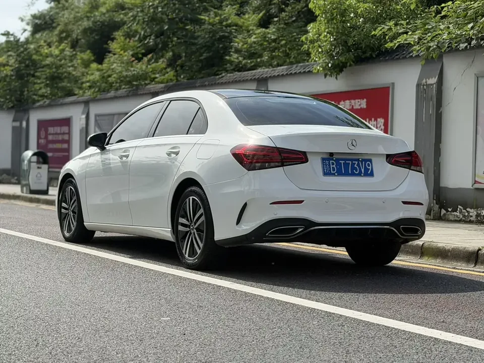 Mercedes-Benz Klasa A Mercedes Benz A Class 2022 A 180L 2022 — thumbnail 5
