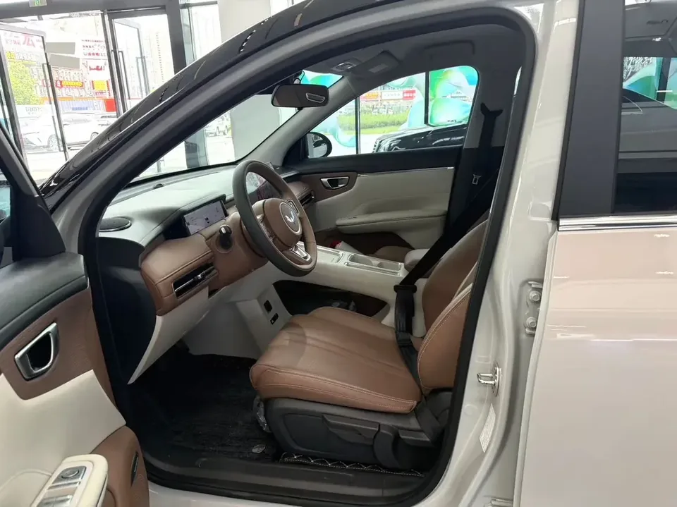Wuling Bingo S Bingo S 2025 430km Premium Edition 2026 — thumbnail 5