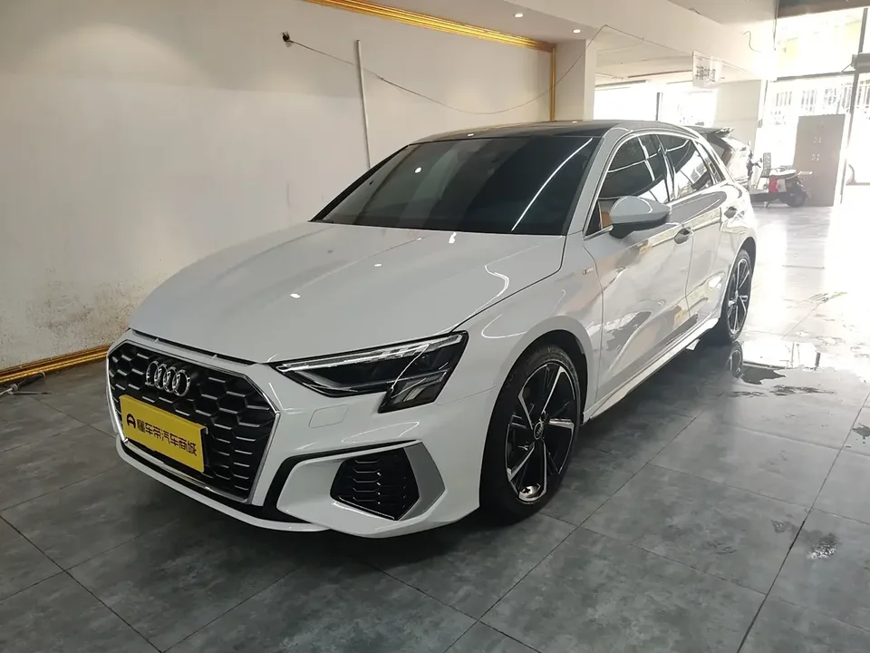 Audi A3 Audi A3 2022 Sportback 35 TFSI Stylish and sporty 2022 — photo 1, buy with delivery to Moscow