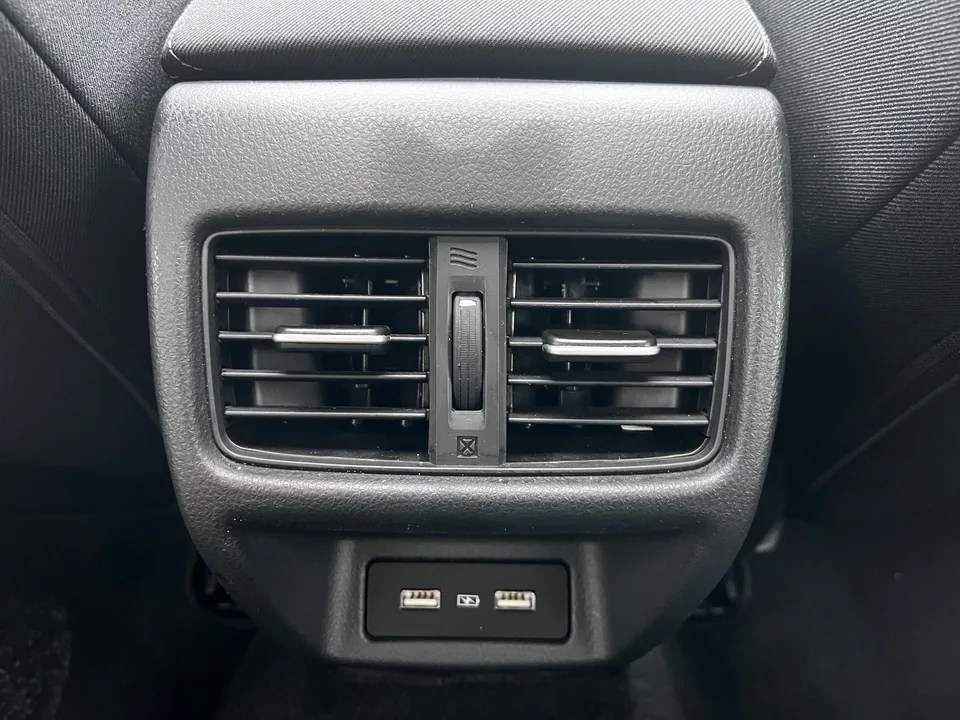 Honda CIVIC Civic 2022 240TURBO CVT Dynamic Edition 2024 — thumbnail 4