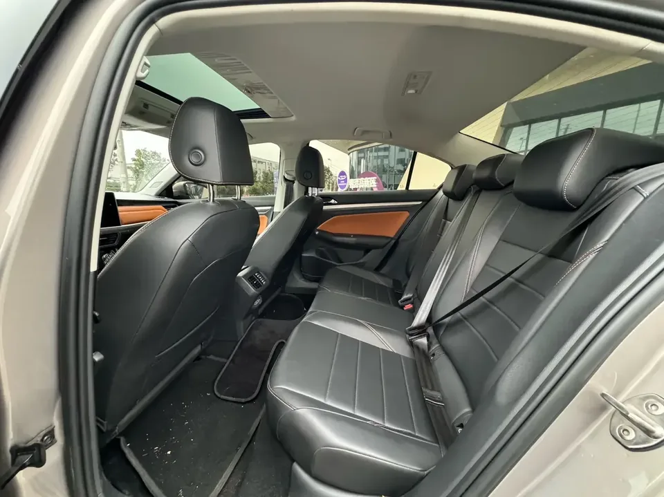 Volkswagen Bora Bora 2023 200TSI DSG Intelligent Driving Edition 2023 — thumbnail 3