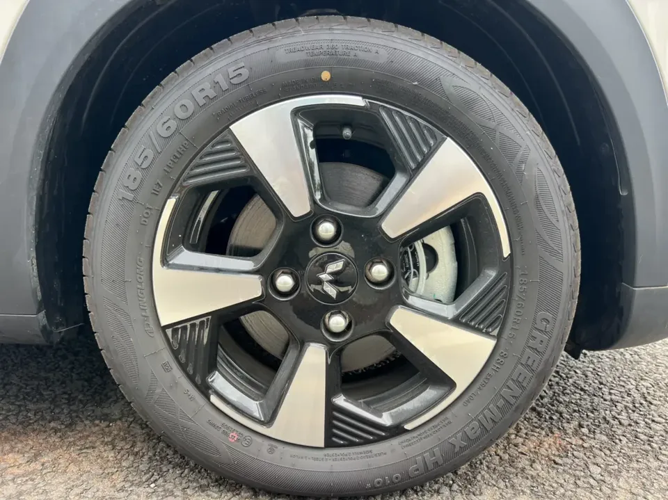 Wuling Bingo PLUS Wuling Bingo PLUS 2024 330km five-seater version 2025 — thumbnail 3