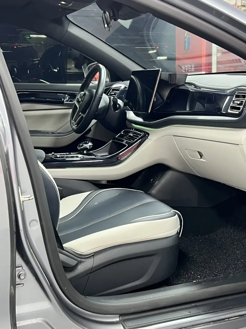 BYD Qin PLUS EV Qin PLUS EV 2021 500KM Premium 2022 — thumbnail 5