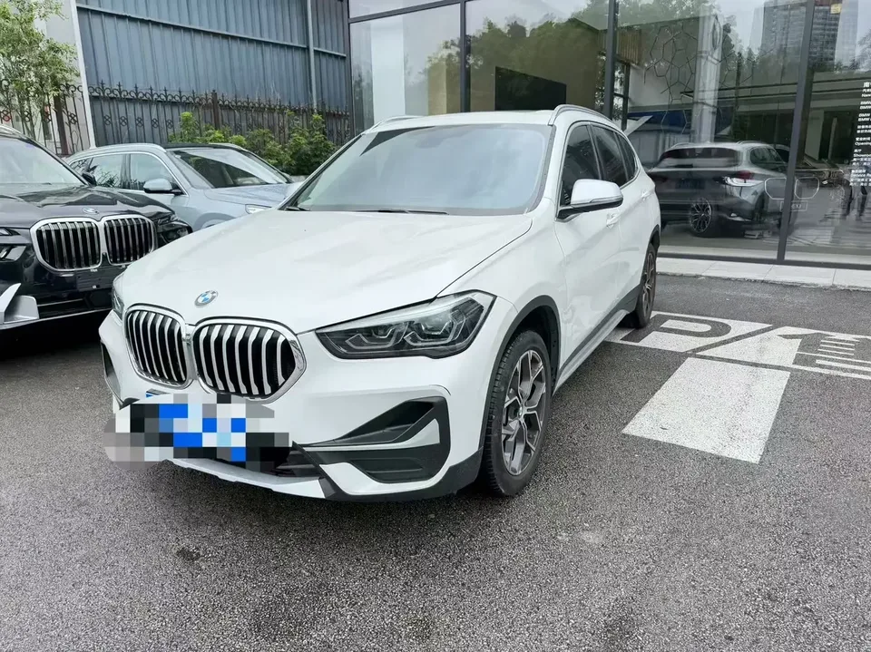 BMW X1 BMW X1 2022 sDrive20Li Fashion 2022 — photo 1, buy with delivery to Moscow