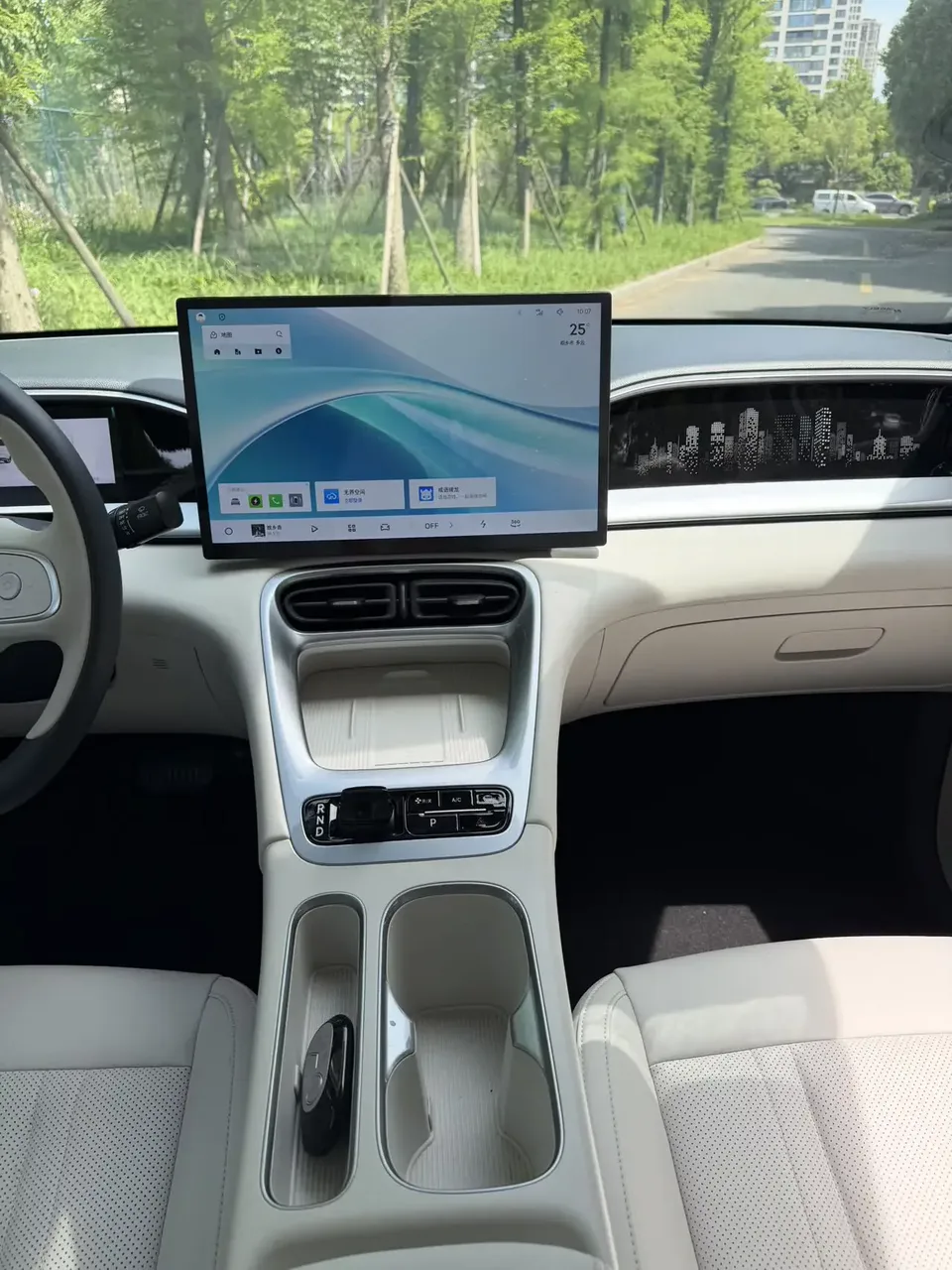 Geely Star Wish Star Wish 2025 UP 410km Exploration+ 2024 — thumbnail 3
