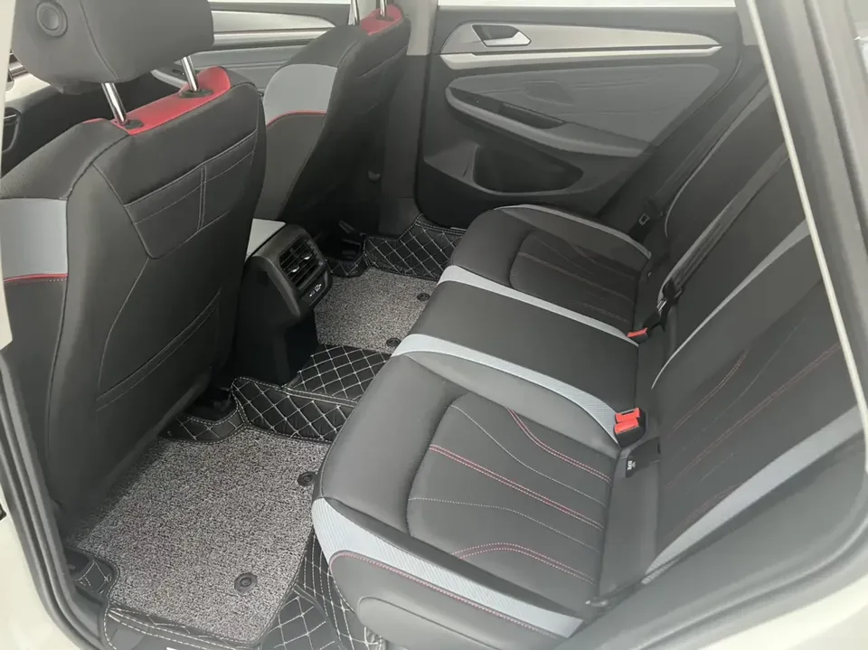 Volkswagen Lamando Lingdu 2024 Lingdu L 280TSI DSG Cool Edition 2024 — thumbnail 3