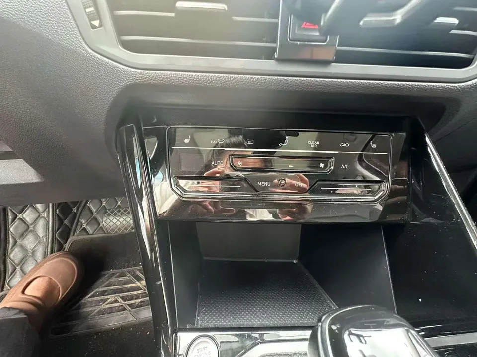 Volkswagen Tayron Tanyue 2022 280TSI 2WD Luxury Smart Edition 2022 — thumbnail 3