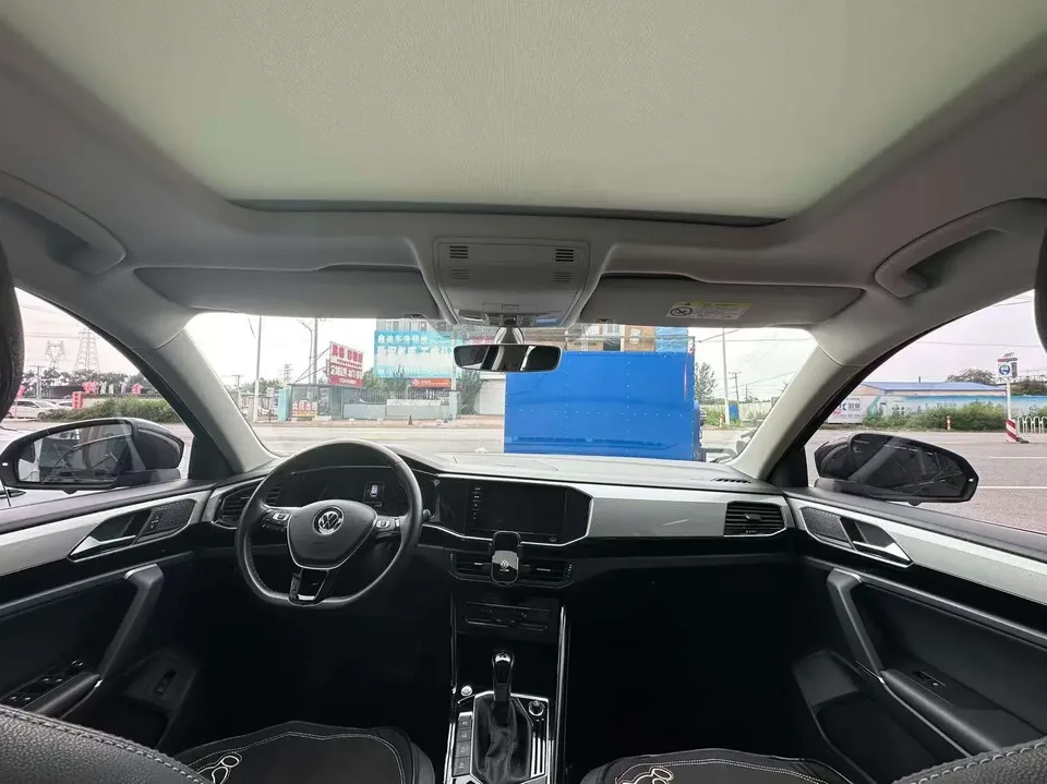 Volkswagen Tayron Tanyue 2022 280TSI 2WD Luxury Smart Edition 2022 — thumbnail 4