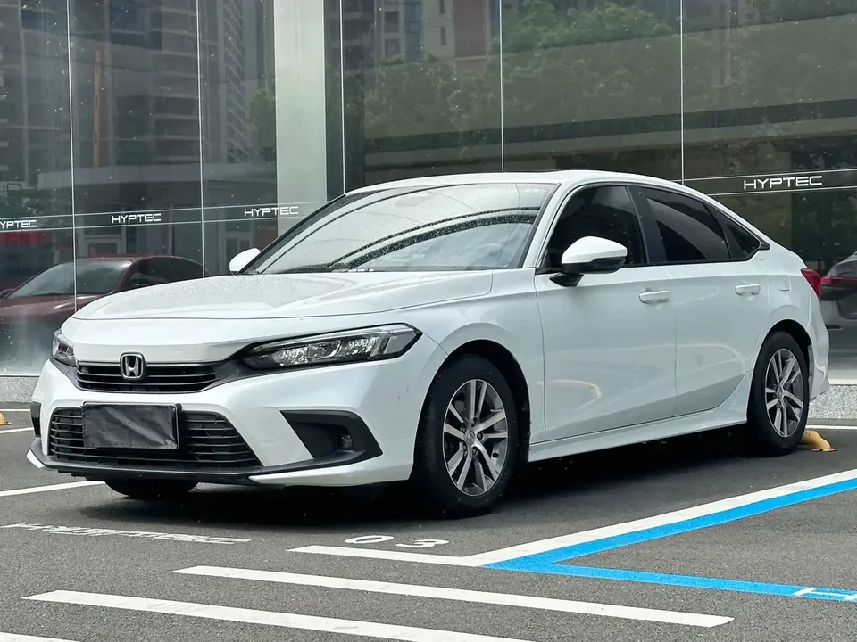Honda CIVIC Civic 2022 240TURBO CVT Dynamic Edition 2022 — photo 1, buy with delivery to Moscow