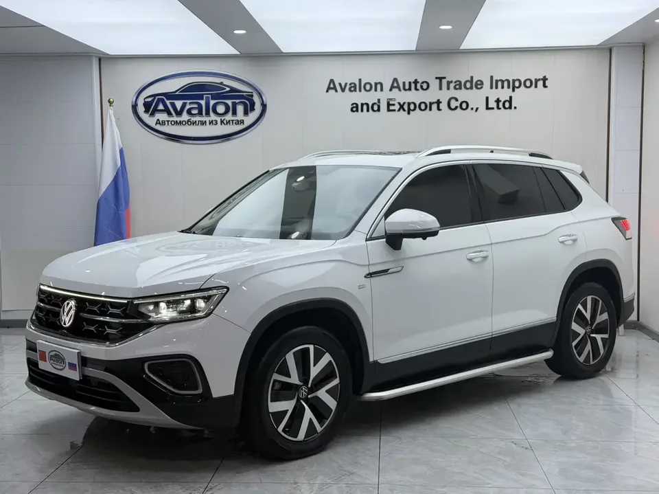 Volkswagen Tayron Tanyue 2023 280TSI 2WD Luxury Plus Advanced Edition 2023 — photo 1, buy with delivery to Moscow
