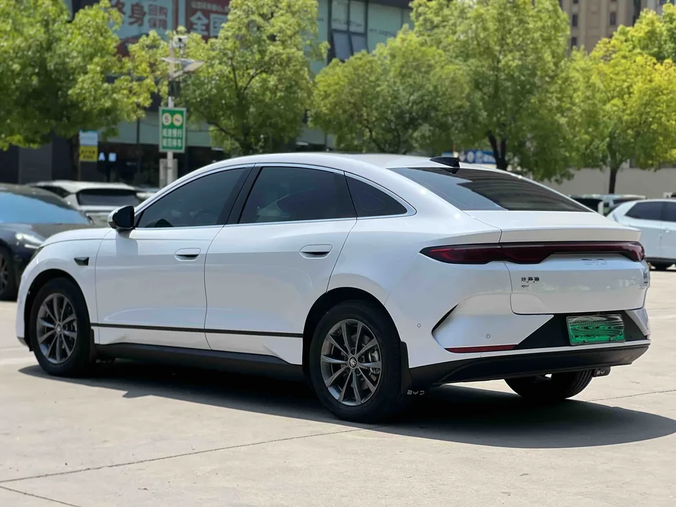 BYD Qin L EV Qin L EV 2025 470KM Leading Model 2026 — thumbnail 4